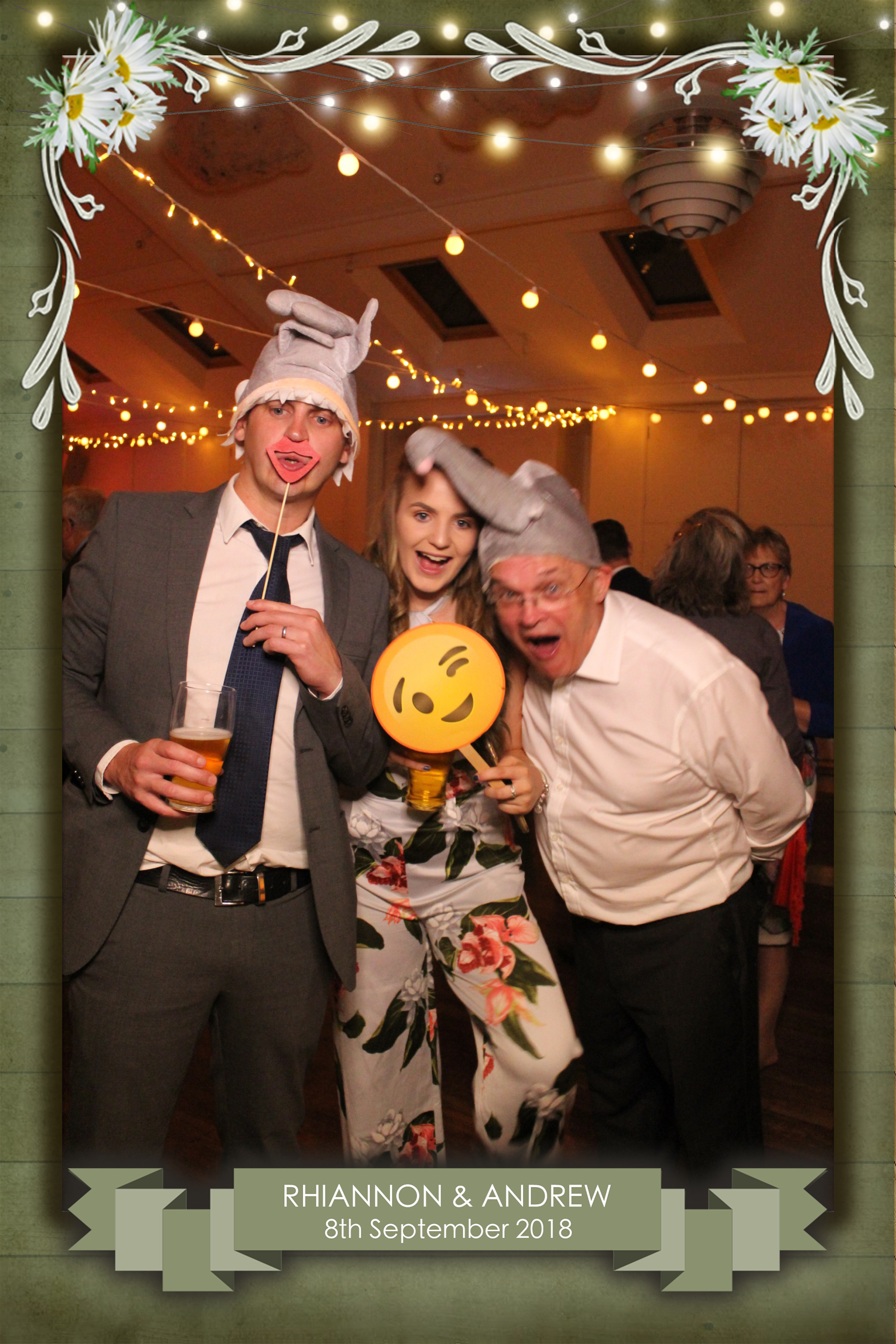 Rhiannon & Andrew's Wedding | View more photos from the event at images.mobile-photo-booth.com/u/MobilePhotoBoothUK/Rhiannon-Andrews-Wedding